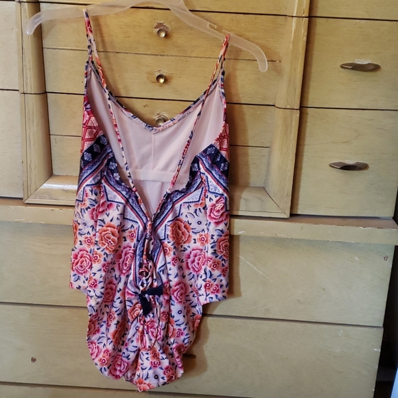 Bathing suit - Picture 2 of 2